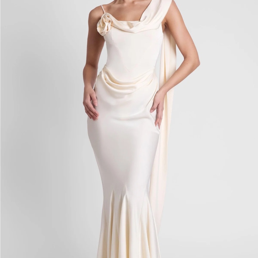 LEAU CELINE GOWN